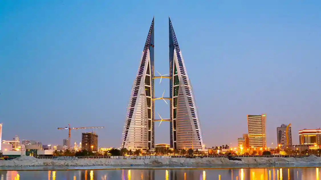 Online Quran Academy in Sitra Bahrain offering Tajweed, Hifz, Tafseer, and Dua courses with AlQuran Desk tutors.